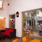 Sakura Cafe
